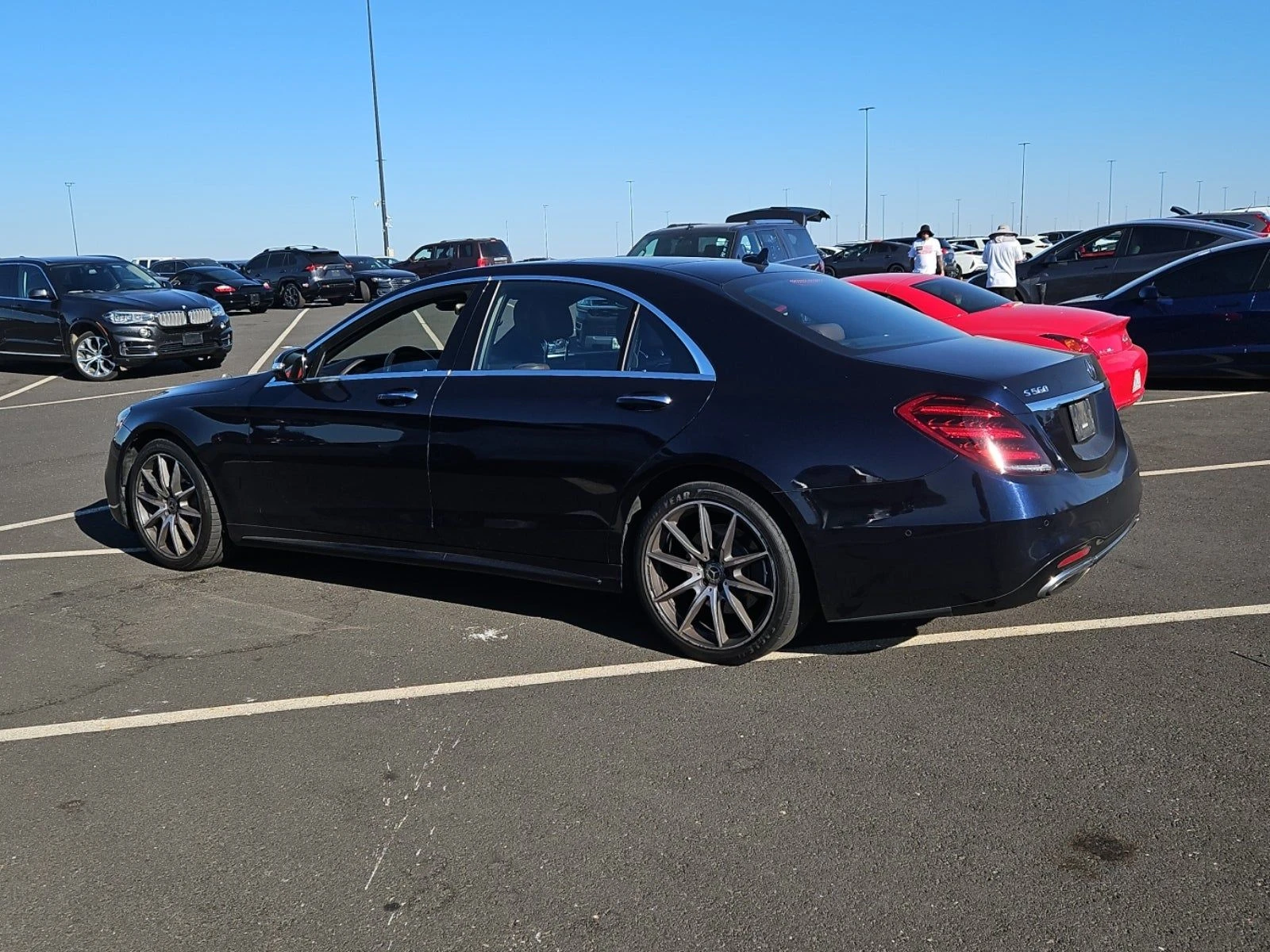 Mercedes-Benz S 560 AMG* DRIVER ASSISTANCE* PREMIUM PACKAGE - изображение 4