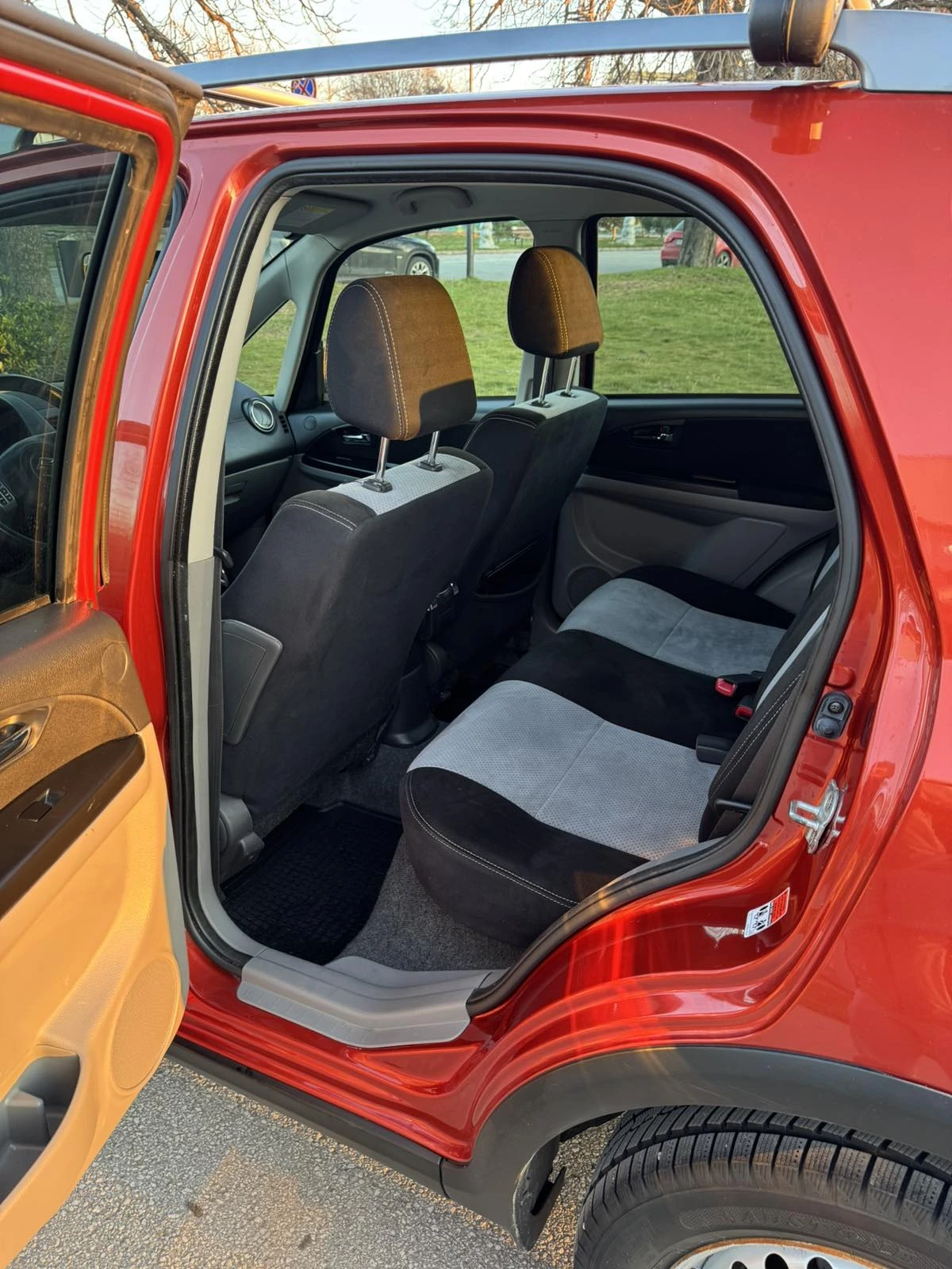 Suzuki SX4 2.0 DDiS | Mobile.bg � ����������� 13
