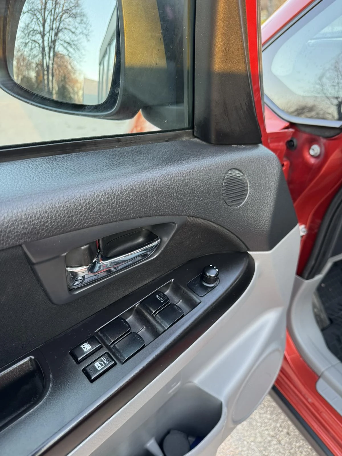 Suzuki SX4 2.0 DDiS | Mobile.bg � ����������� 15