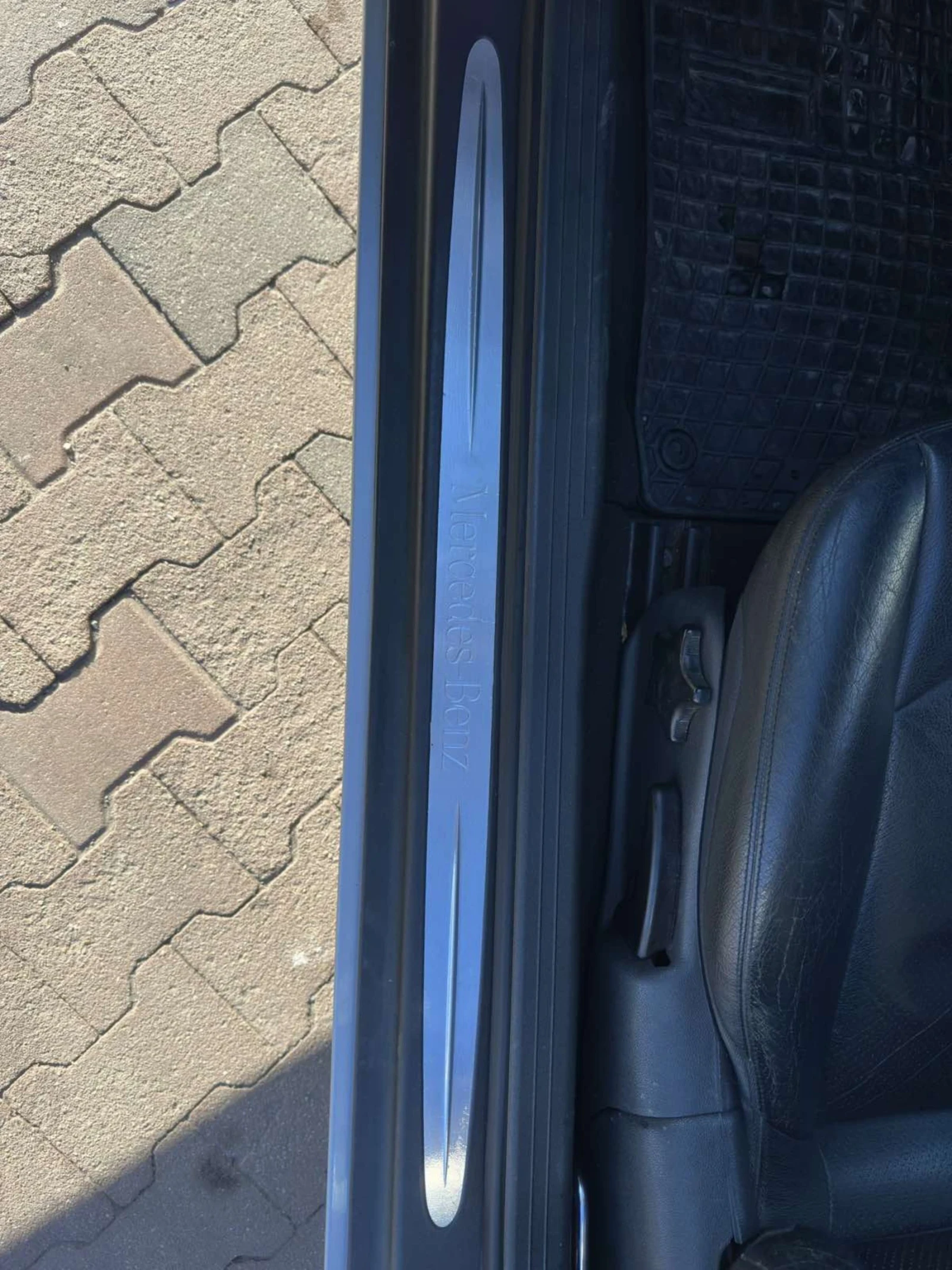 Mercedes-Benz CLK 200 CGI, снимка 11 - Автомобили и джипове - 53728403