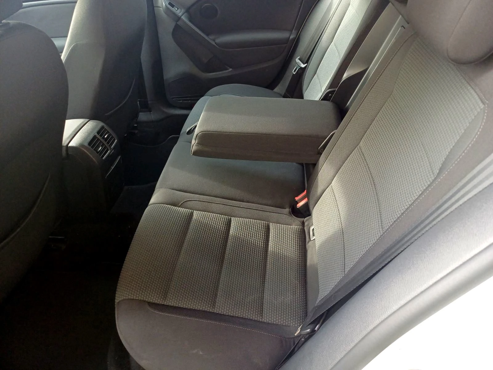 VW Golf VI 1.6 i-BIFuel | Mobile.bg � ����������� 14