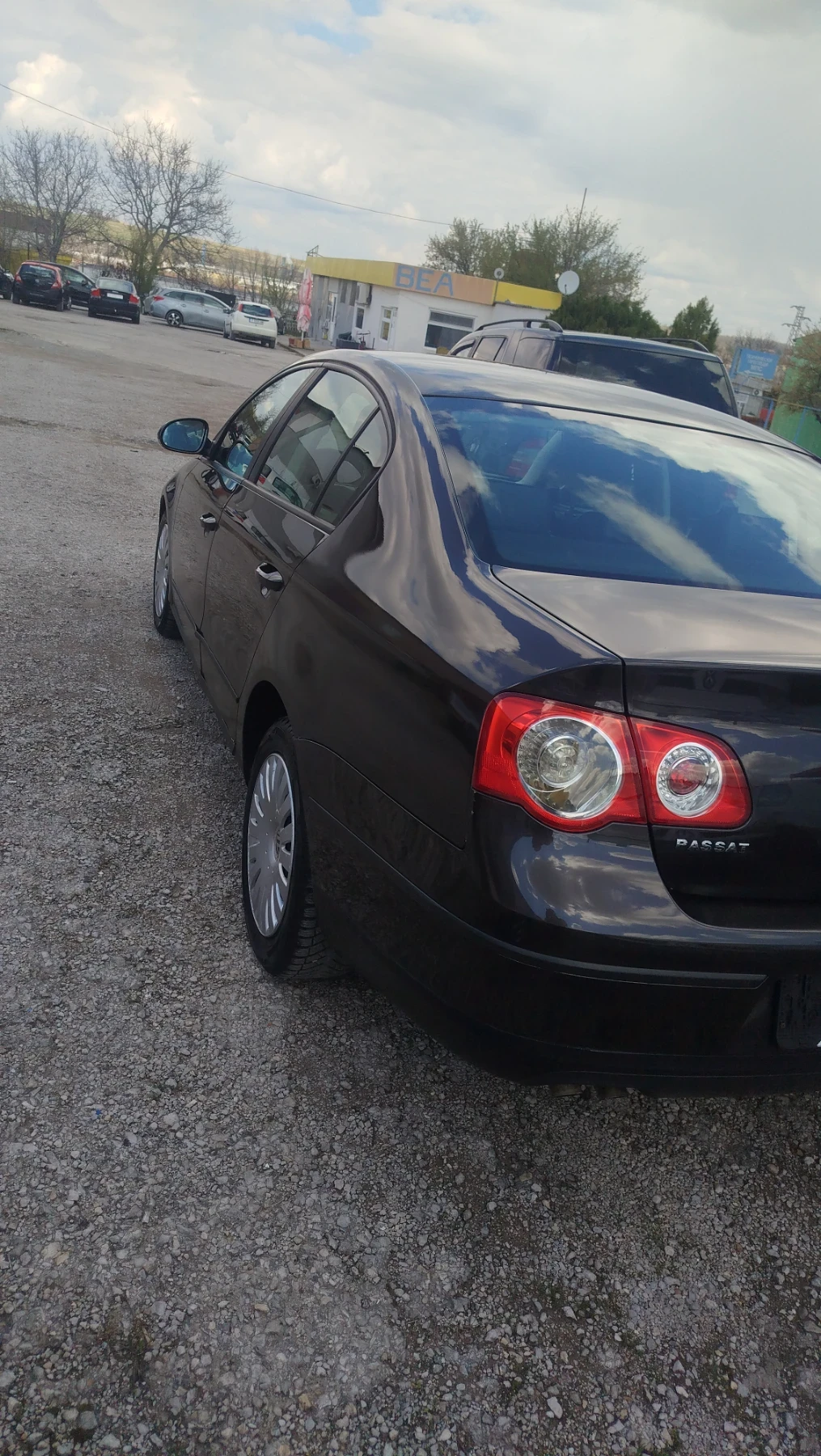 VW Passat 1.9 TDI, снимка 11 - Автомобили и джипове - 54161412
