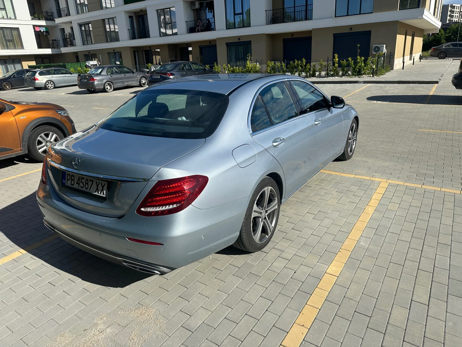 Mercedes-Benz E 220 | Mobile.bg � ����������� 2