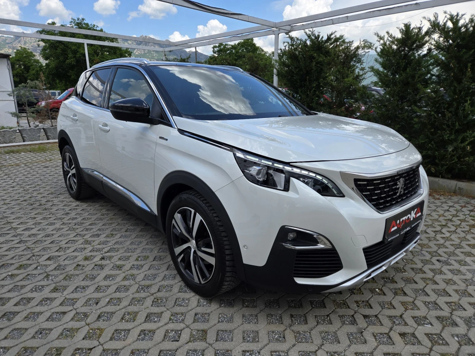 Peugeot 3008 1.5HDI-131кс= АВТОМАТ= GT LINE= DISTRONIC= PANORAM, снимка 2 - Автомобили и джипове - 54714294
