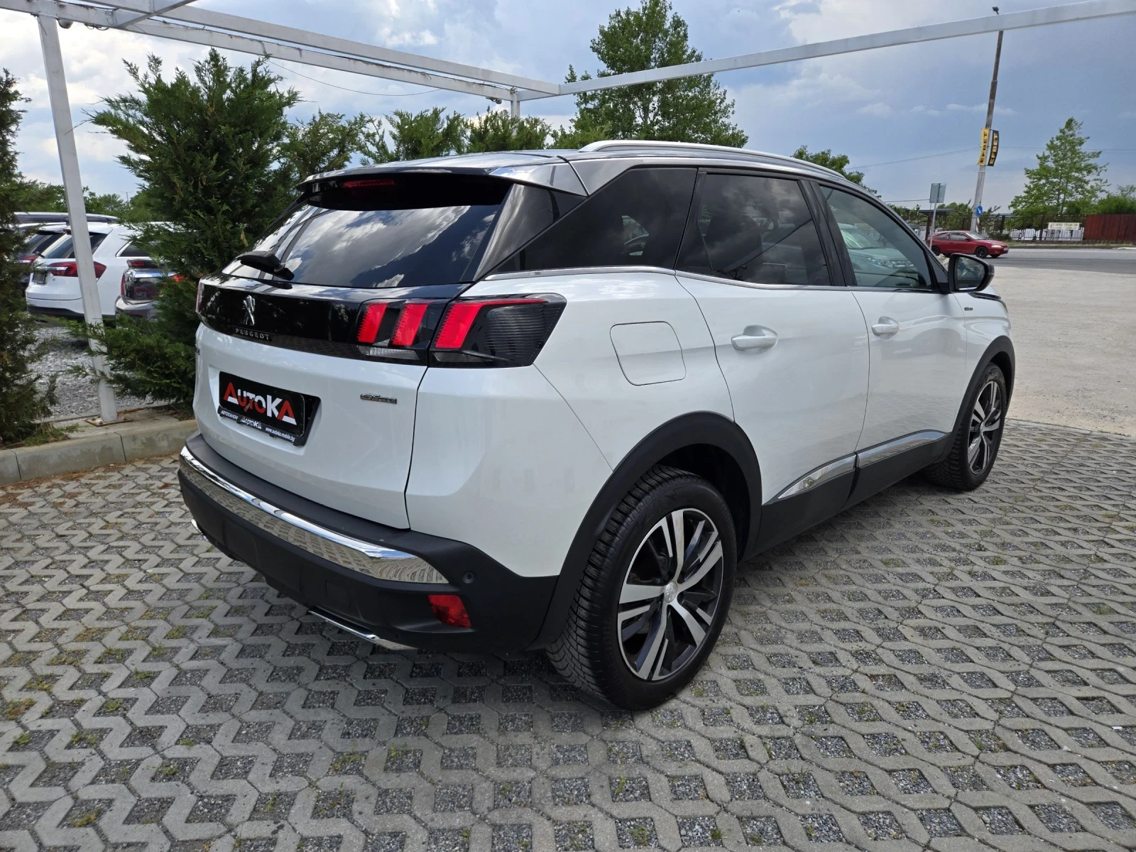Peugeot 3008 1.5HDI-131кс= АВТОМАТ= GT LINE= DISTRONIC= PANORAM, снимка 3 - Автомобили и джипове - 54714294