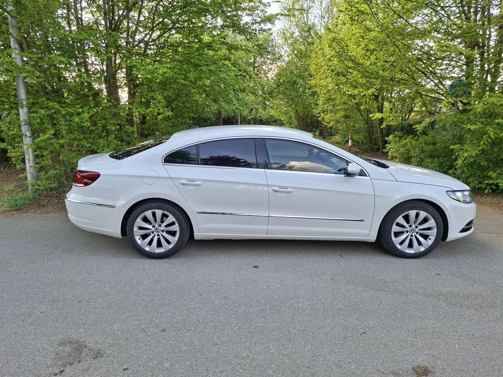 VW CC 170кс Ръчка, снимка 3 - Автомобили и джипове - 54806760