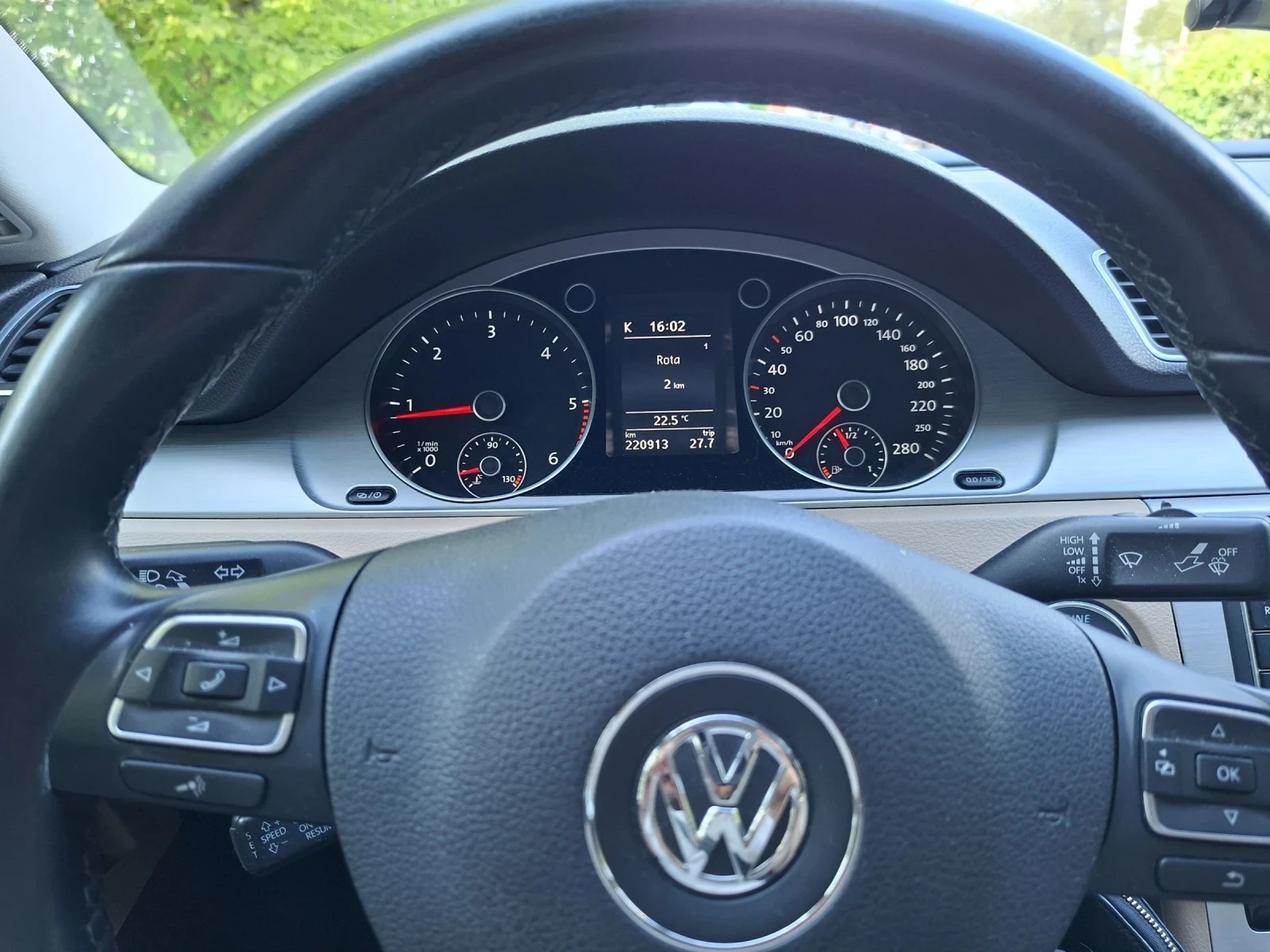 VW CC 170кс Ръчка, снимка 12 - Автомобили и джипове - 54806760