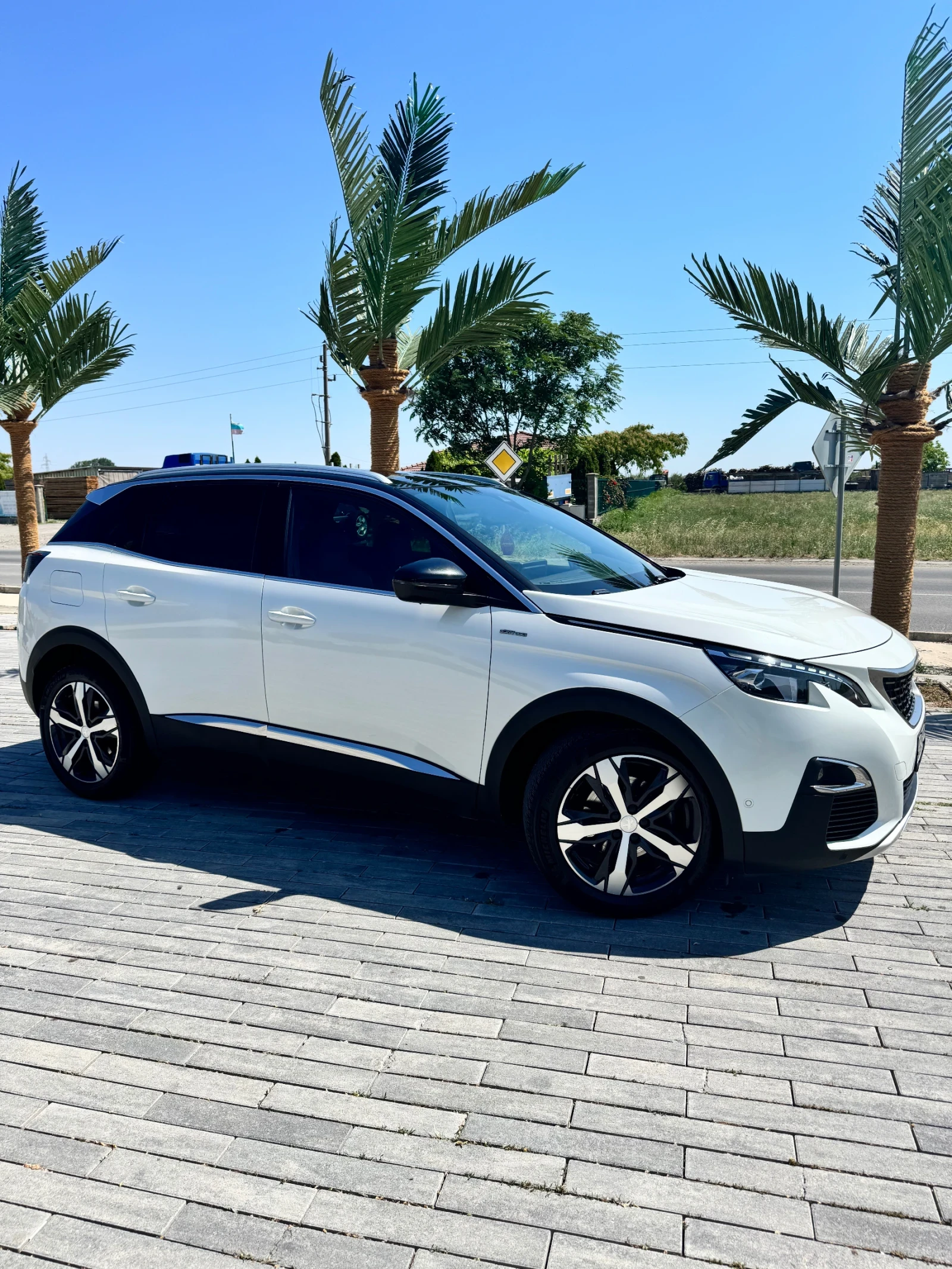 Peugeot 3008  1.6 PureTech (180 к.с.) GT-line, снимка 12 - Автомобили и джипове - 55105156