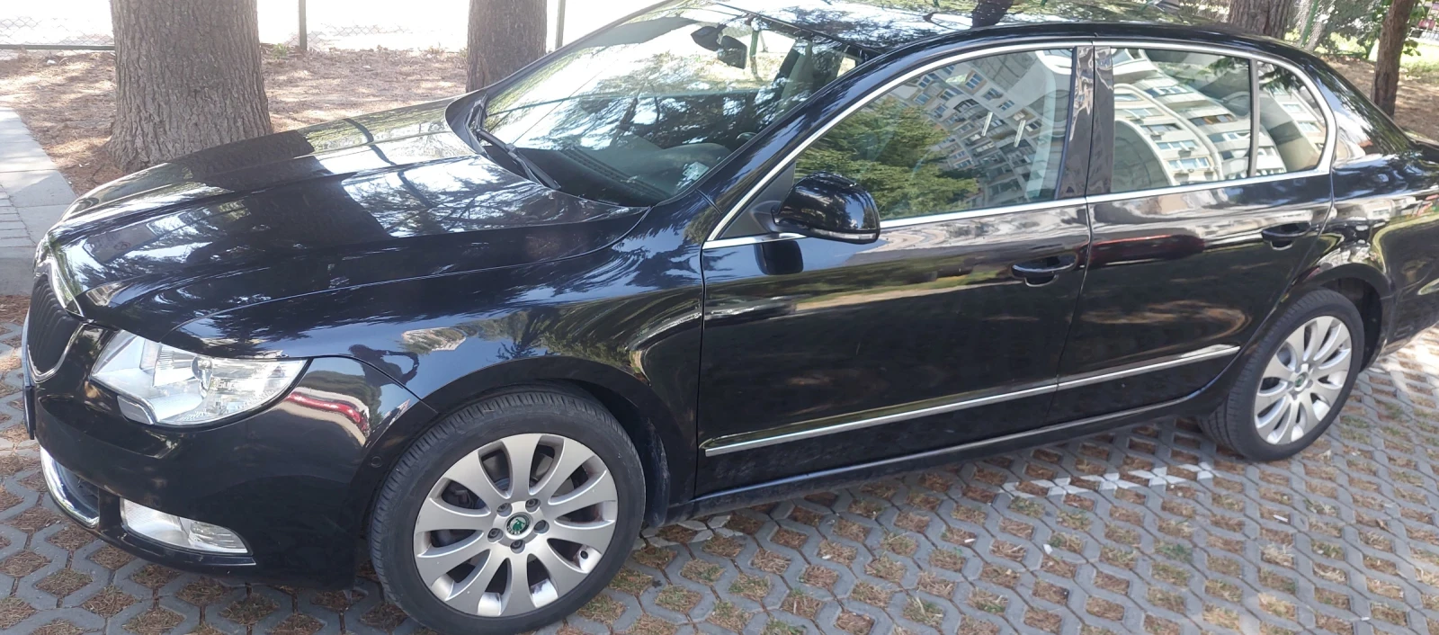 Skoda Superb, снимка 4 - Автомобили и джипове - 55681216