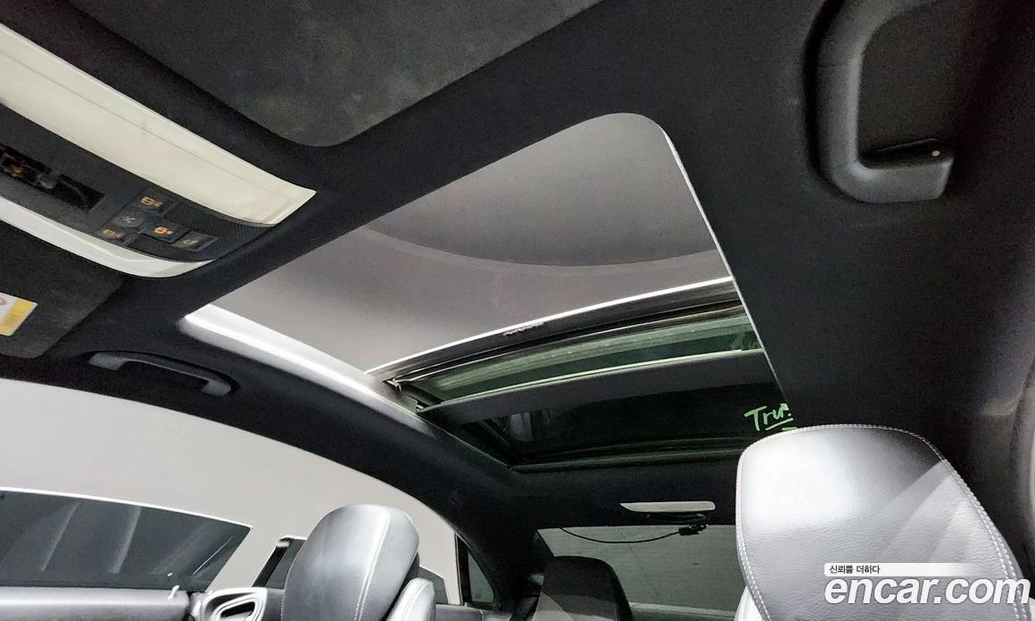 Mercedes-Benz E 200 E200 Coupe, снимка 16 - Автомобили и джипове - 55685028