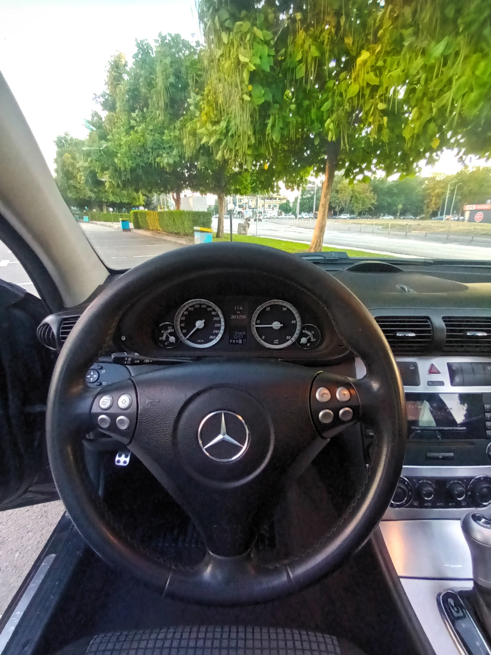 Mercedes-Benz C 220 2.2 cdi coupe, снимка 5 - Автомобили и джипове - 55839292