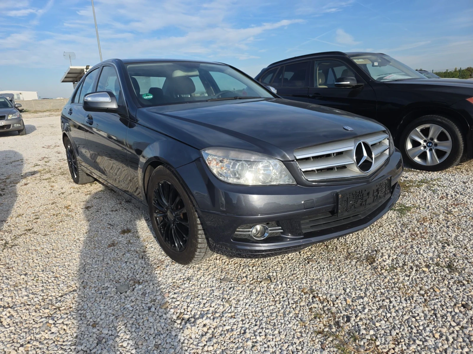 Mercedes-Benz C 200 Avangarg, снимка 4 - Автомобили и джипове - 56124428