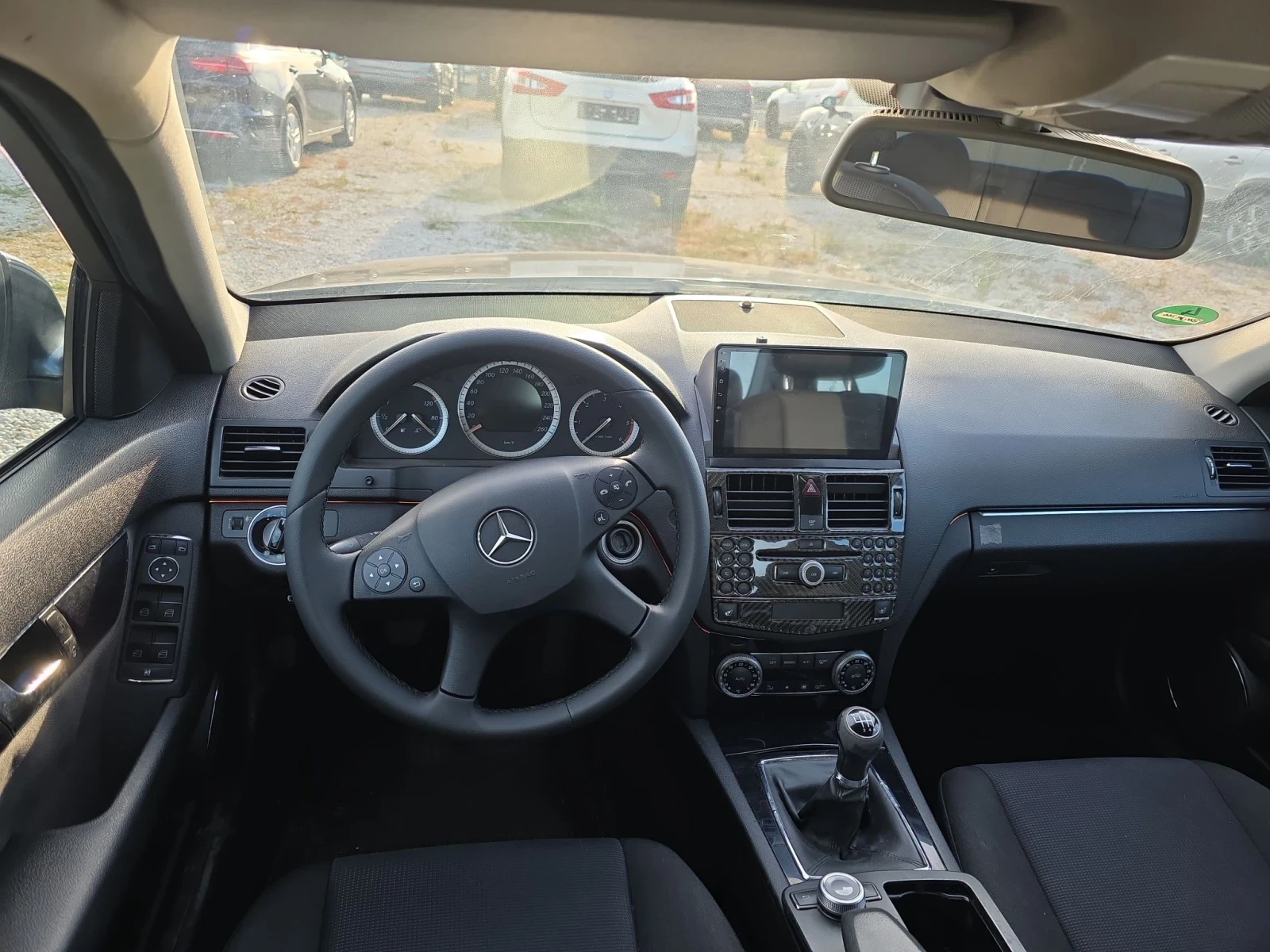 Mercedes-Benz C 200 Avangarg, снимка 9 - Автомобили и джипове - 56124428