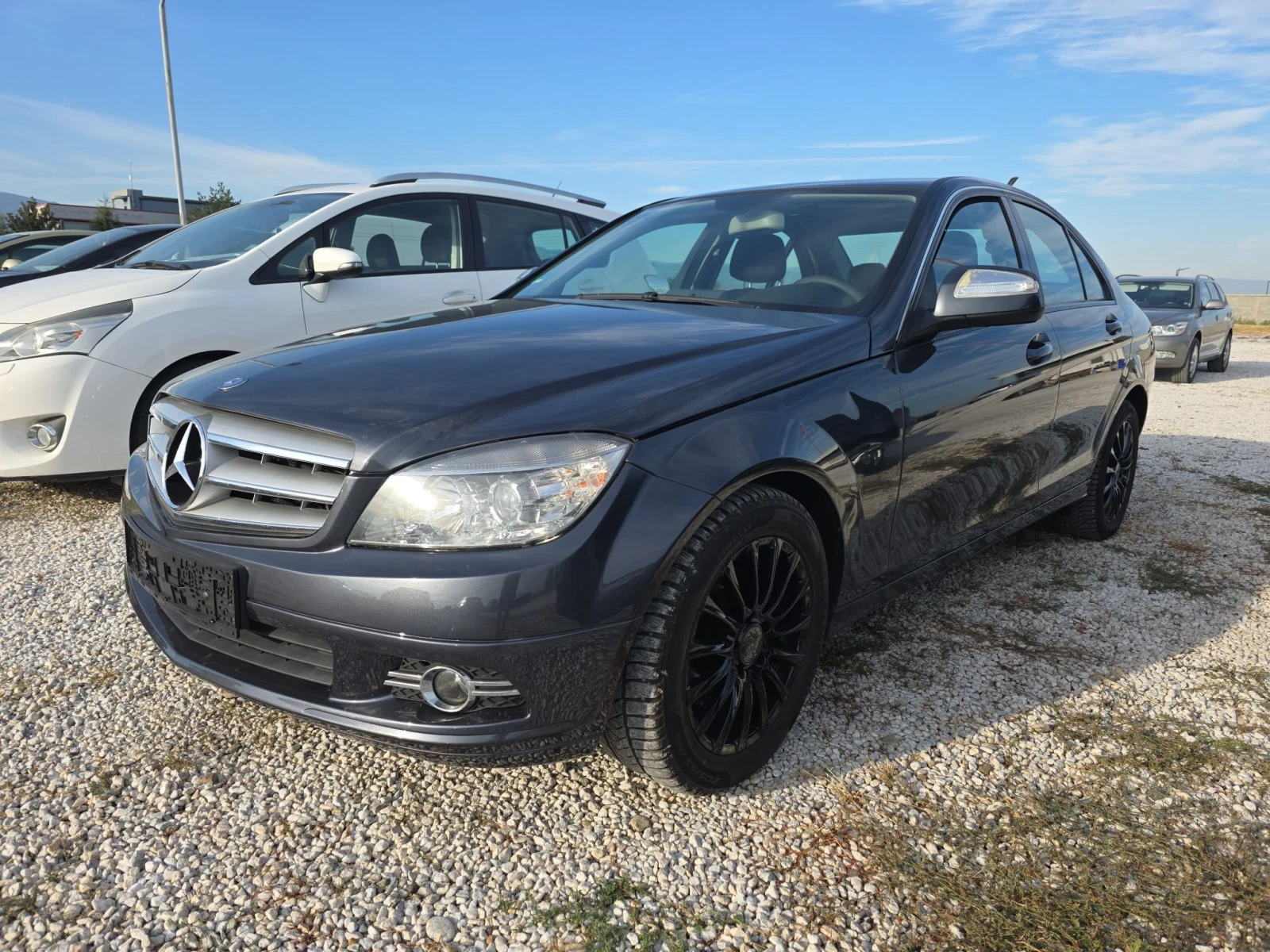 Mercedes-Benz C 200 Avangarg, снимка 2 - Автомобили и джипове - 56124428