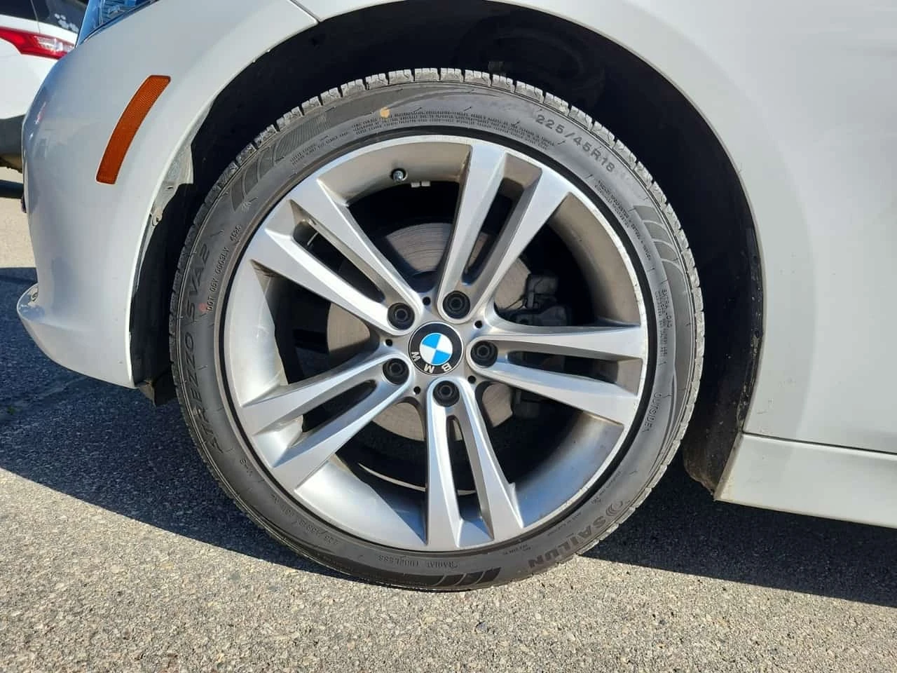 BMW 330 * xDrive * CARFAX * ����� �� ����������� | Mobile.bg � ����������� 6