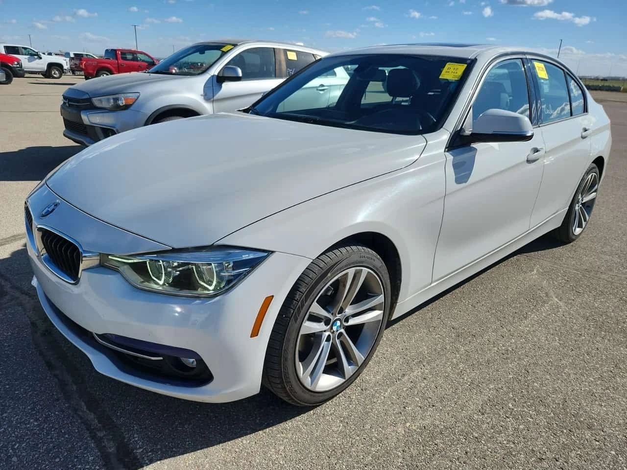 BMW 330 * xDrive * CARFAX * ОПЦИЯ ЗА ФИНАНСИРАНЕ