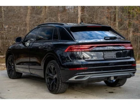 Audi Q8 PREMIUM S-Line* Black Optic* Distronic* Пано* Подг, снимка 4