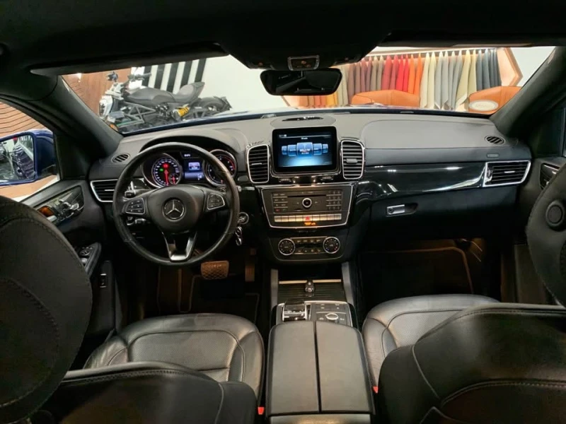 Mercedes-Benz GLE 350 AMG 4MATIC , снимка 11 - Автомобили и джипове - 52708942