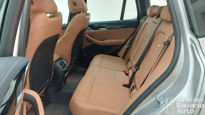 BMW X3 Inspiring M Sport Paket, снимка 9 - Автомобили и джипове - 52816917