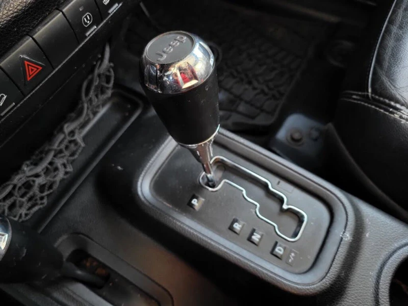 Jeep Wrangler RUBIKON, снимка 15 - Автомобили и джипове - 53427736