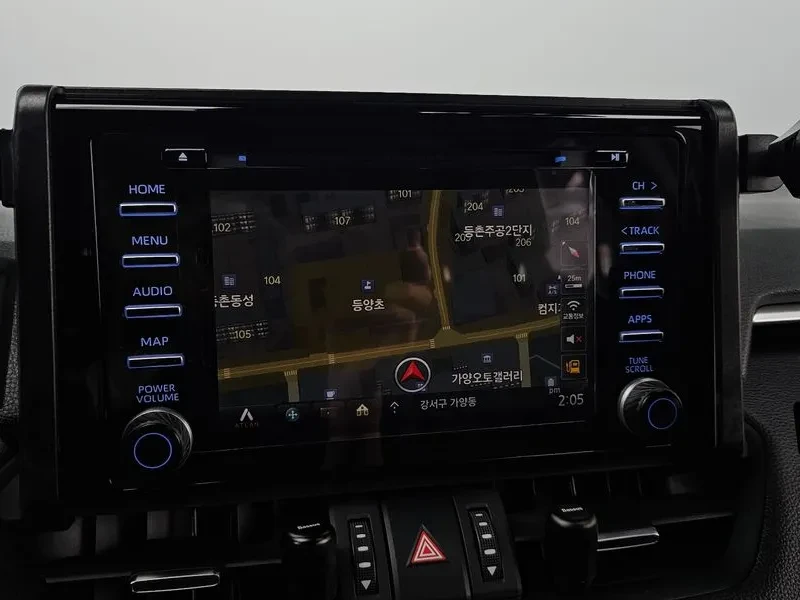 Toyota Rav4 2.5 4WD HYBRID, снимка 13 - Автомобили и джипове - 55280583