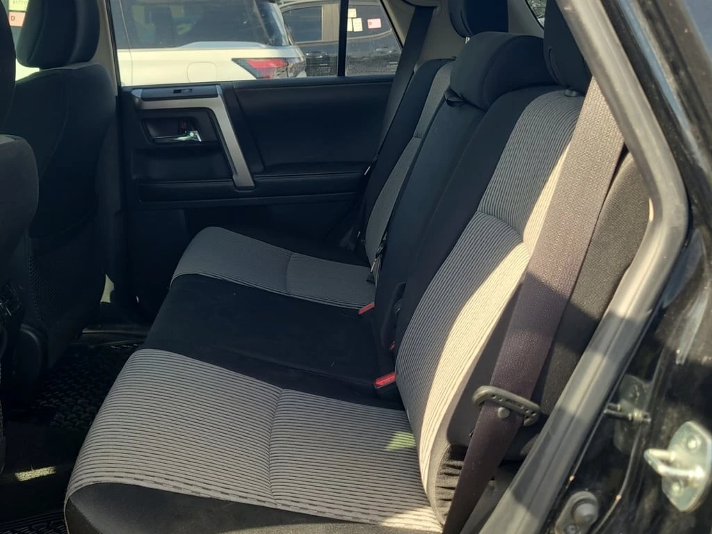 Toyota 4runner * SR5 * CARFAX * БЕЗ ПЪРВОНАЧАЛНА ВНОСКА - изображение 7