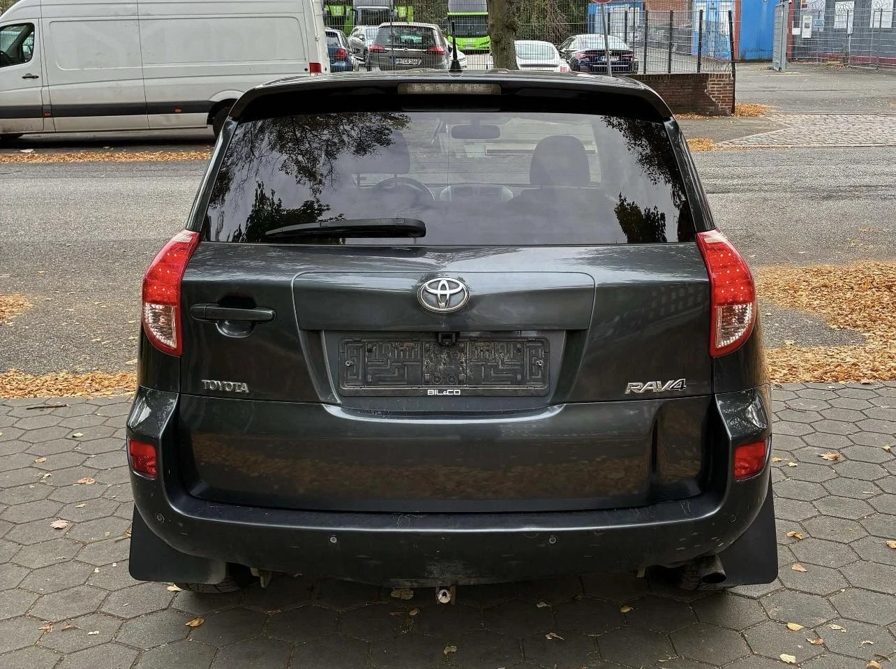 Toyota Rav4 D4D 136k - изображение 2