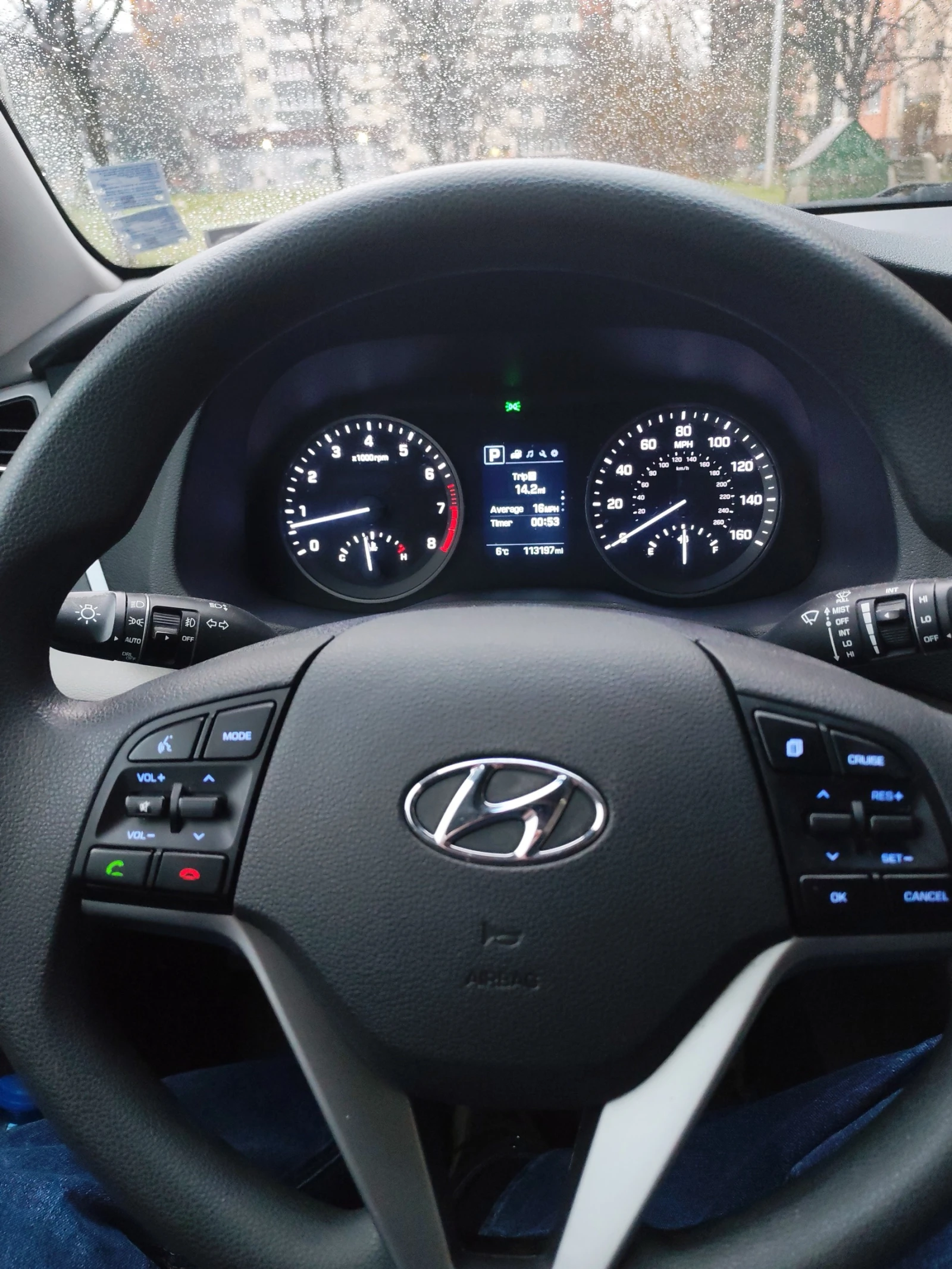 Hyundai Tucson, снимка 4 - Автомобили и джипове - 53720319