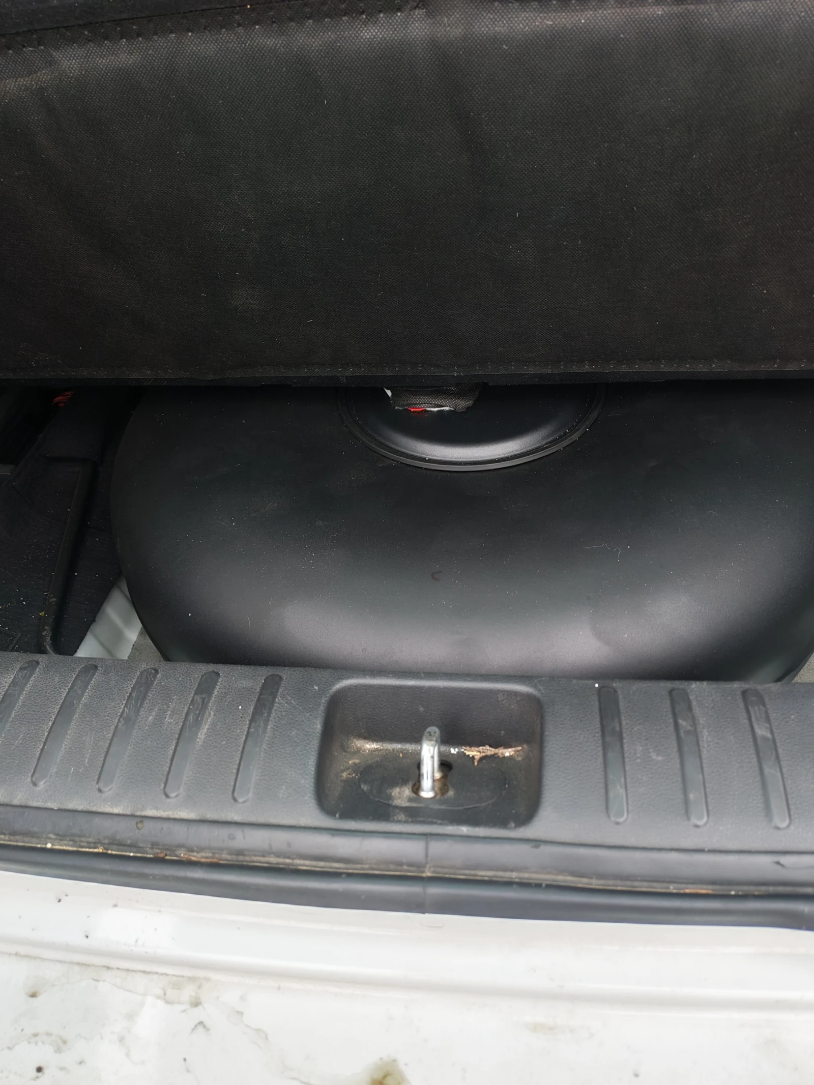 Hyundai Tucson, снимка 6 - Автомобили и джипове - 53720319