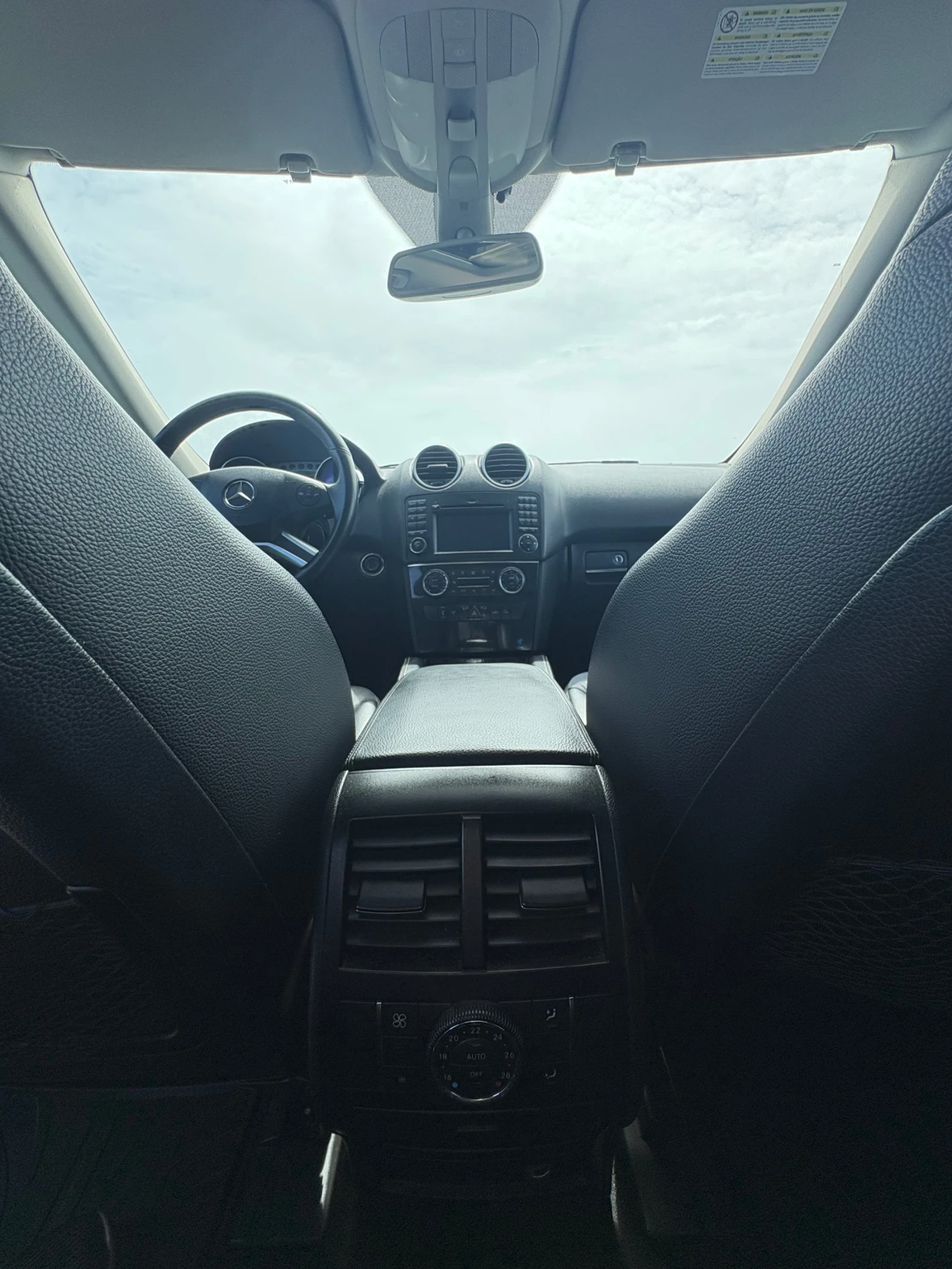 Mercedes-Benz ML 320 Mercedes ML 320 Facelift, снимка 11 - Автомобили и джипове - 54080397