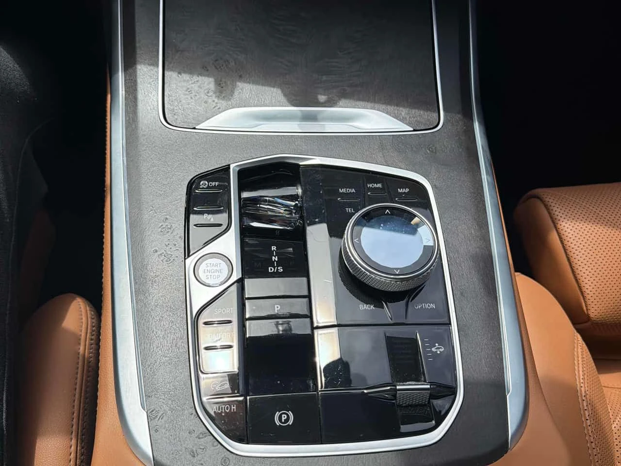 BMW X7 xDrive40i M SPORT/МАСАЖИ/ОБДУХВАНЕ/ПАНОРАМА/OT BMW, снимка 11 - Автомобили и джипове - 54647186