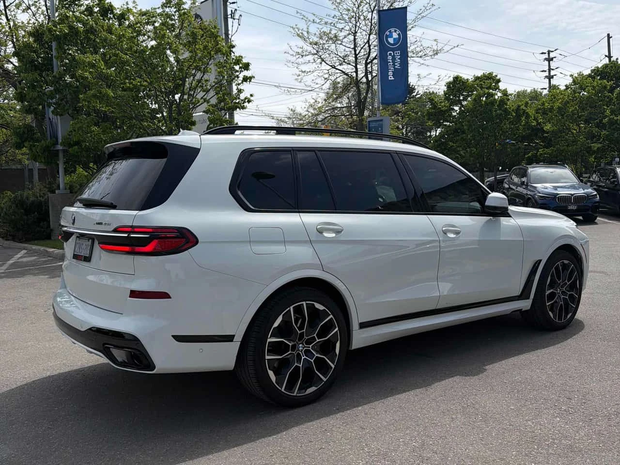 BMW X7 xDrive40i M SPORT/МАСАЖИ/ОБДУХВАНЕ/ПАНОРАМА/OT BMW, снимка 4 - Автомобили и джипове - 54647186