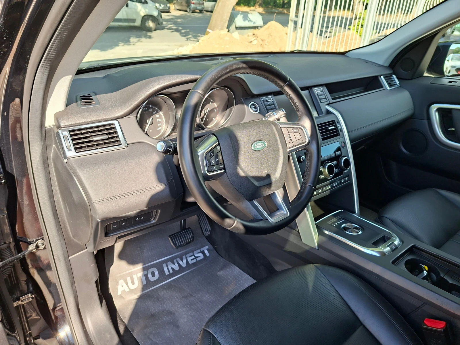 Land Rover Discovery Sport 2.0/150ks, снимка 10 - Автомобили и джипове - 54916454