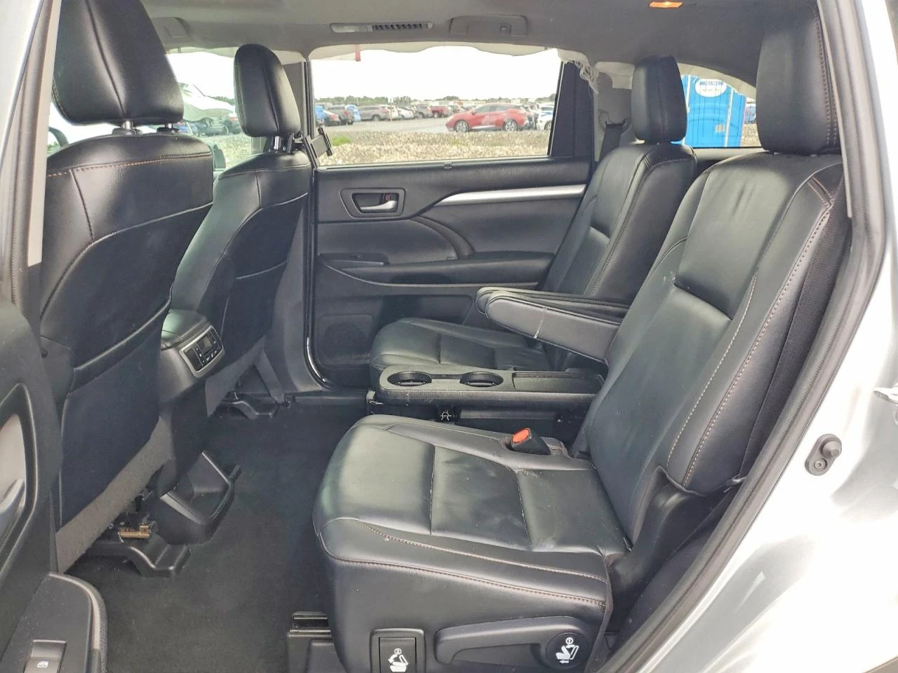 Toyota Highlander 3.5l Xle, снимка 11 - Автомобили и джипове - 55382740