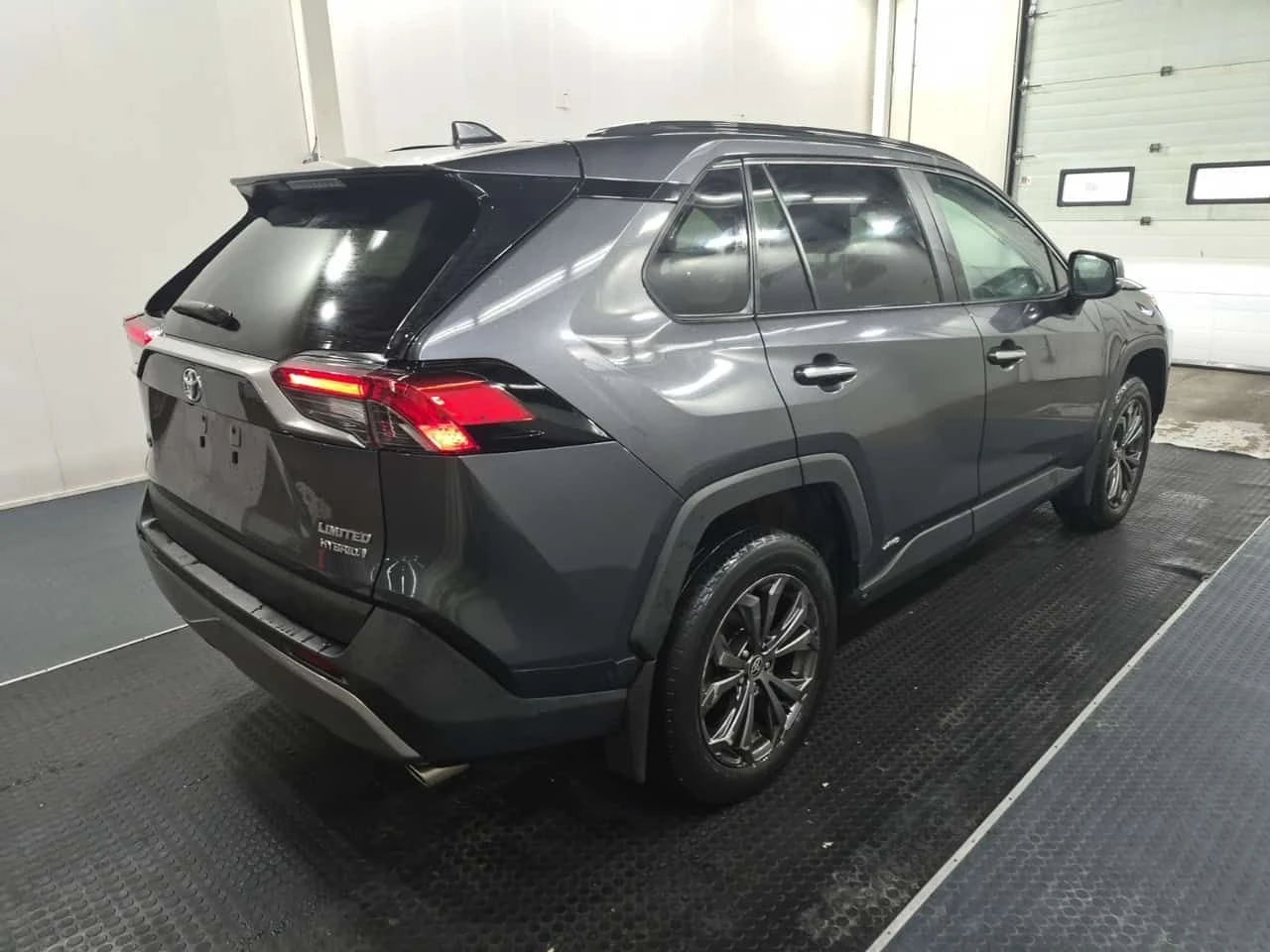 Toyota Rav4 Hybrid Limited  CARFAX, снимка 11 - Автомобили и джипове - 55623815