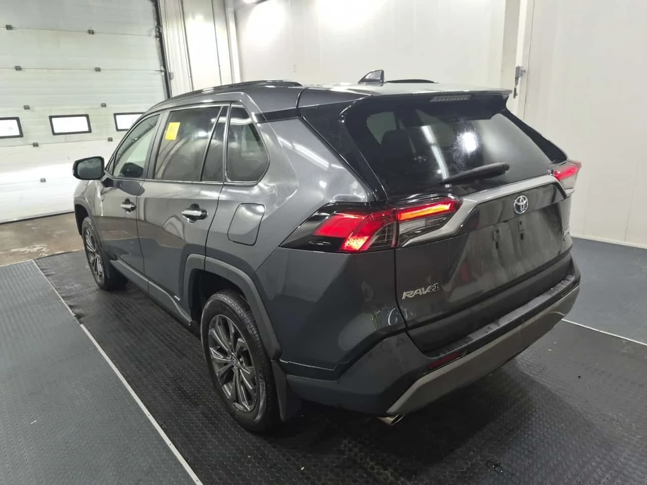 Toyota Rav4 Hybrid Limited  CARFAX, снимка 2 - Автомобили и джипове - 55623815