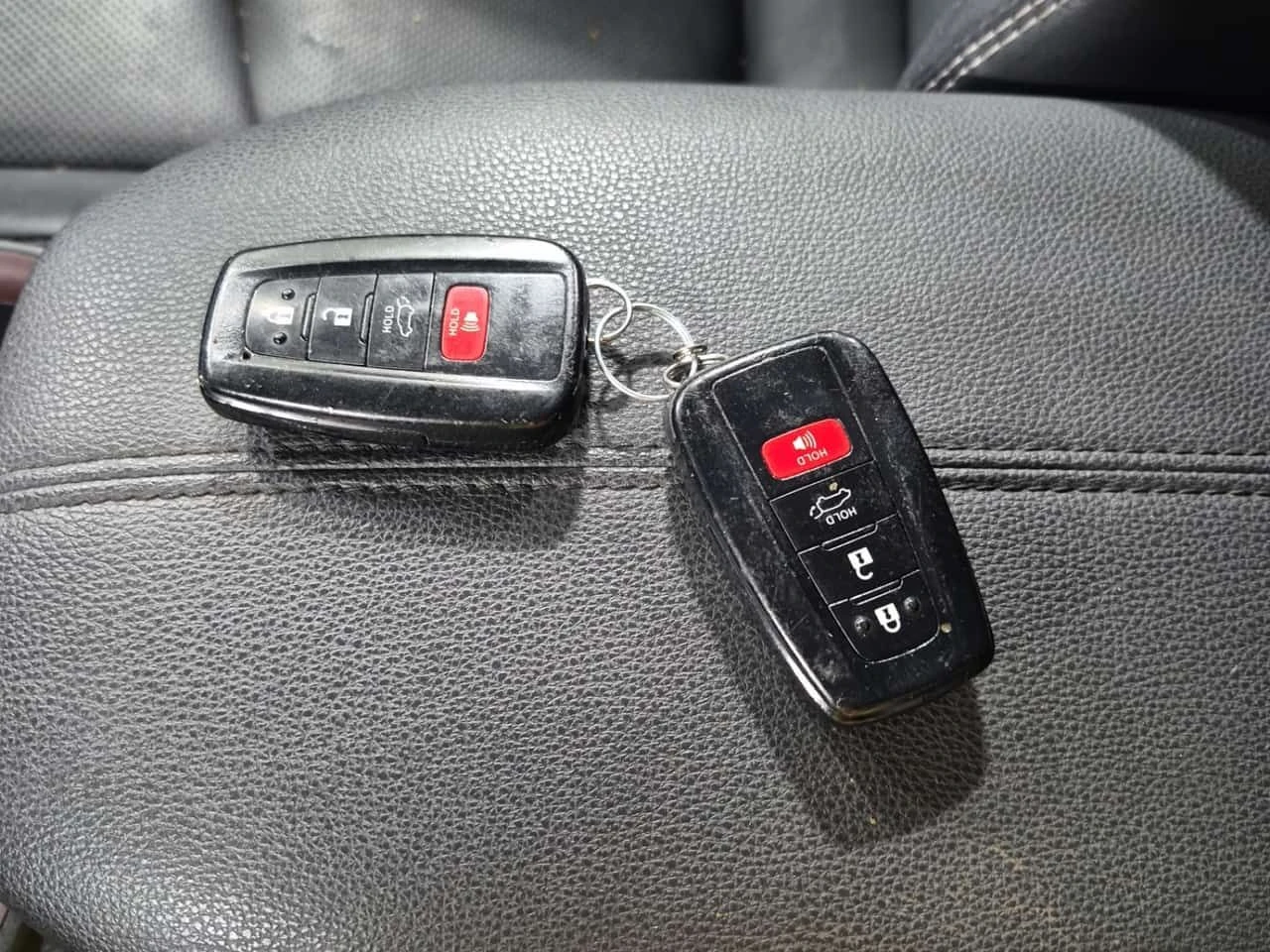 Toyota Rav4 Hybrid Limited  CARFAX, снимка 13 - Автомобили и джипове - 55623815