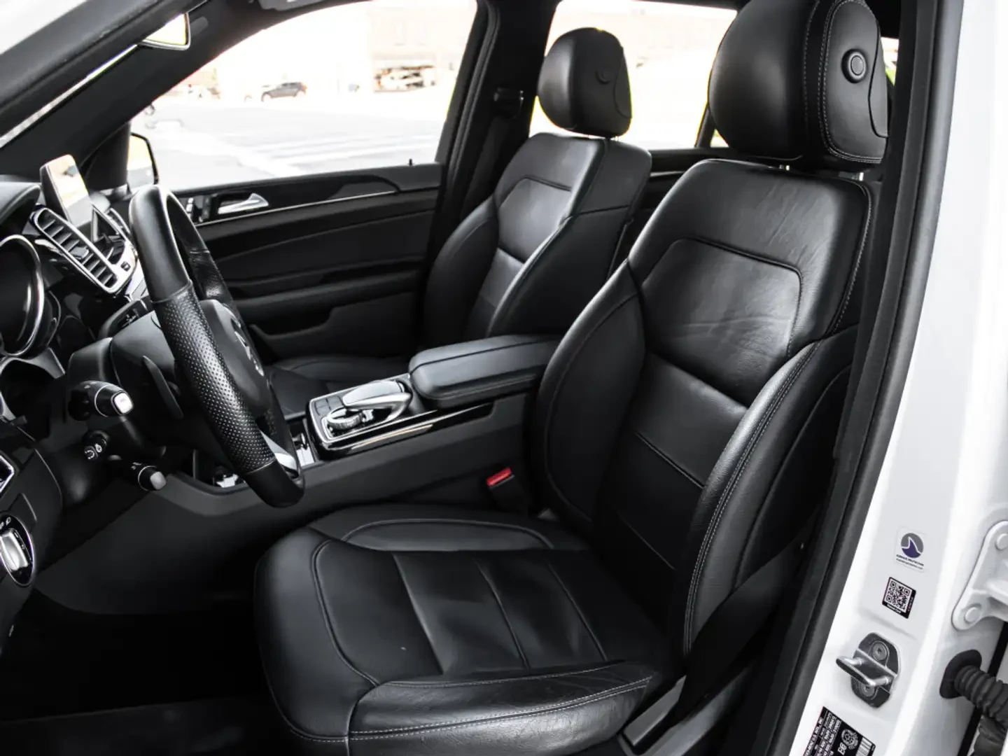 Mercedes-Benz GLE 43 AMG HARMAN KARDON/360 CAMERA/PANO/DRIVE PKG/ADAPT. CRU, снимка 7 - Автомобили и джипове - 55630447