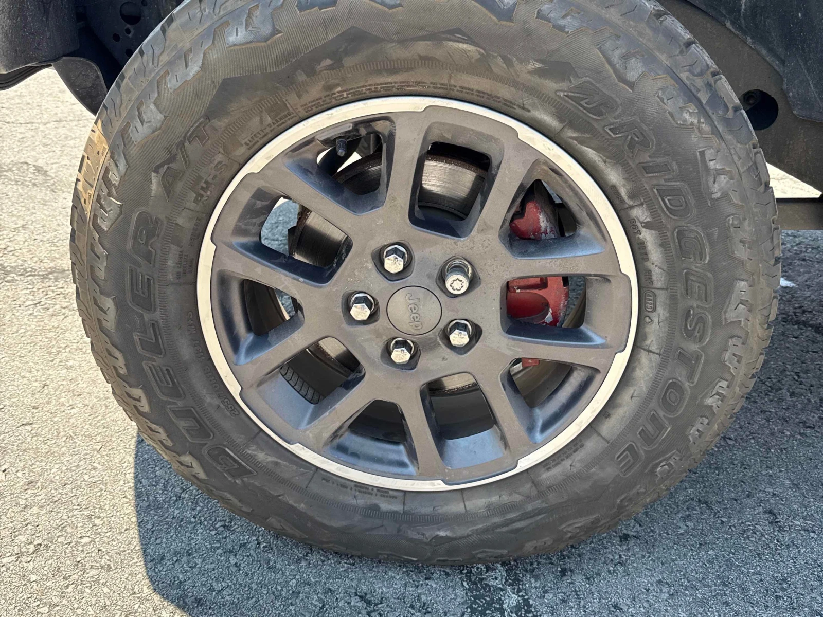 Jeep Wrangler * Unlimited Sahara 80th Anniversary * CARFAX * ЦЕН, снимка 6 - Автомобили и джипове - 55879375