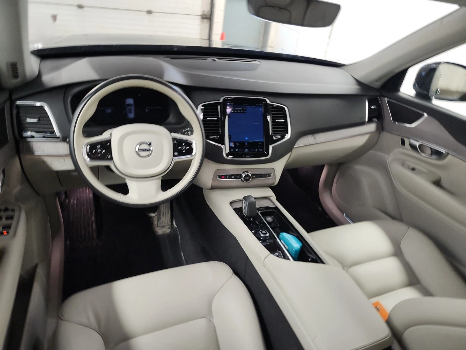Volvo Xc90 * PLUS BRIGHT THEME * CARFAX * От Volvo * , снимка 6 - Автомобили и джипове - 55889719