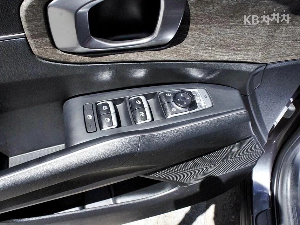 Kia Sorento Prestige, снимка 13 - Автомобили и джипове - 56628933