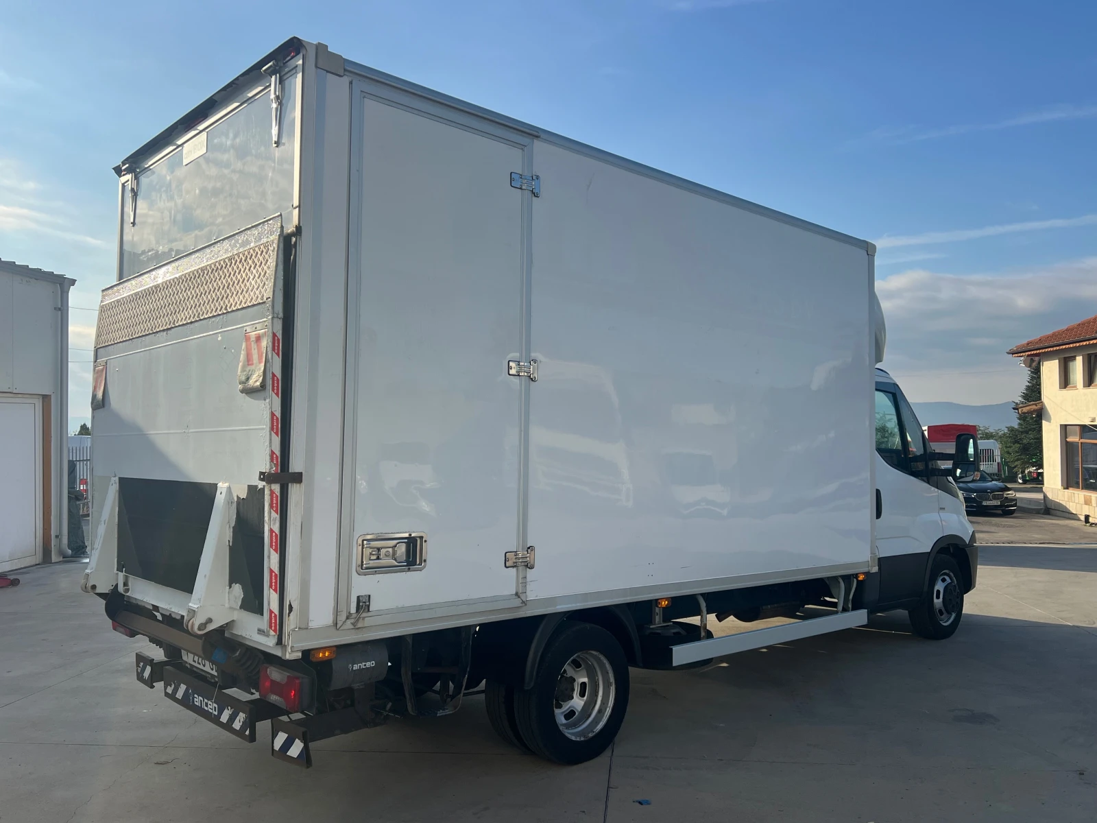 Iveco Daily 35C16 , Падащ борд , 4, 30м  - изображение 4