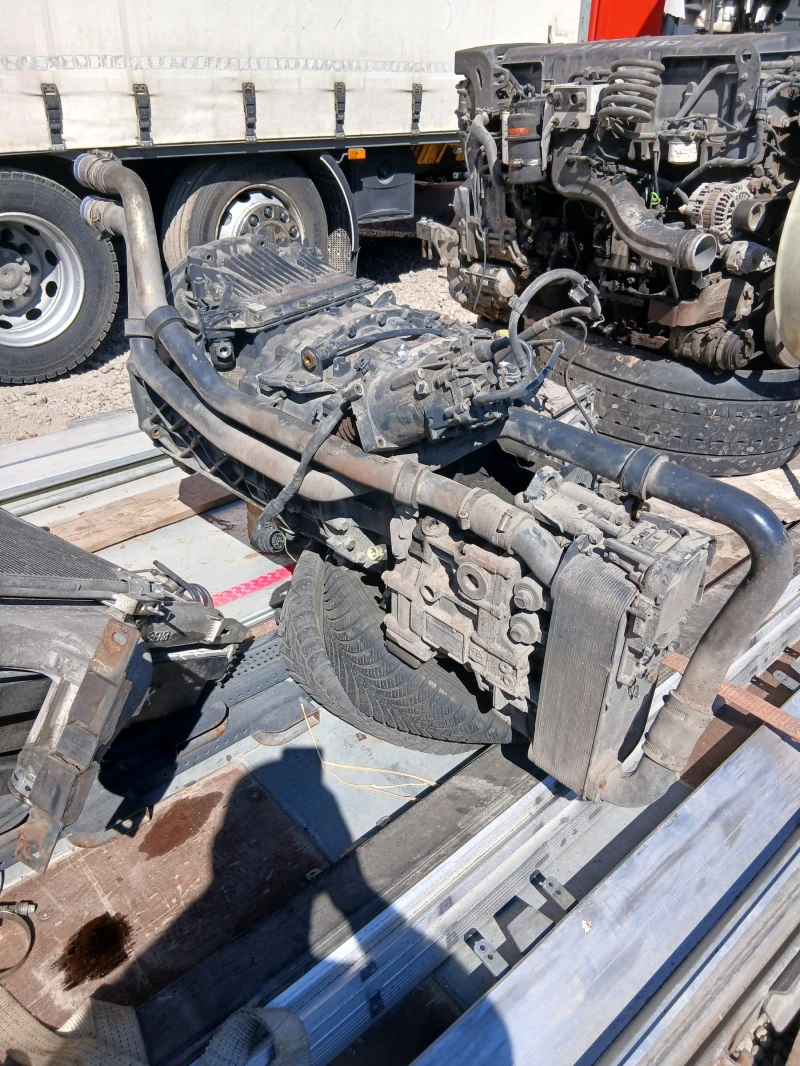 Iveco Stralis 500 EEV, снимка 13 - Камиони - 52302519