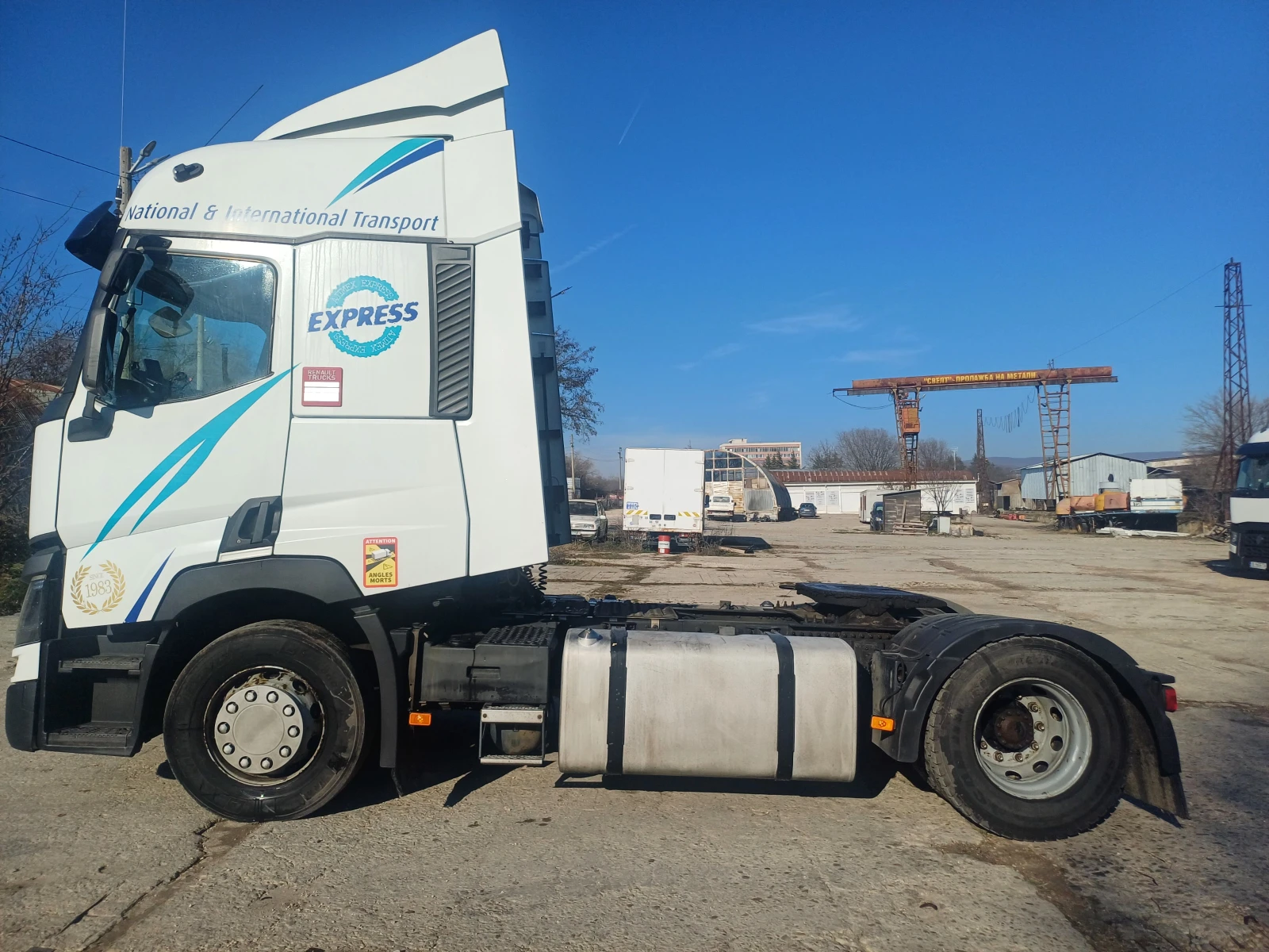 Renault T  - изображение 3