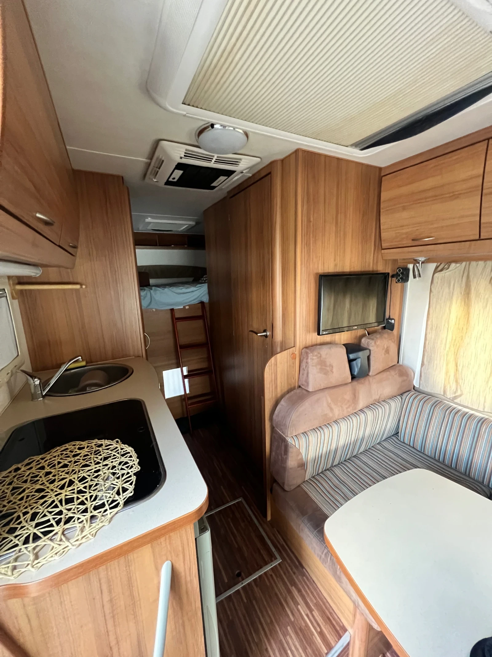 ������ Ford Euro mobil 2010� | Mobile.bg � ����������� 9