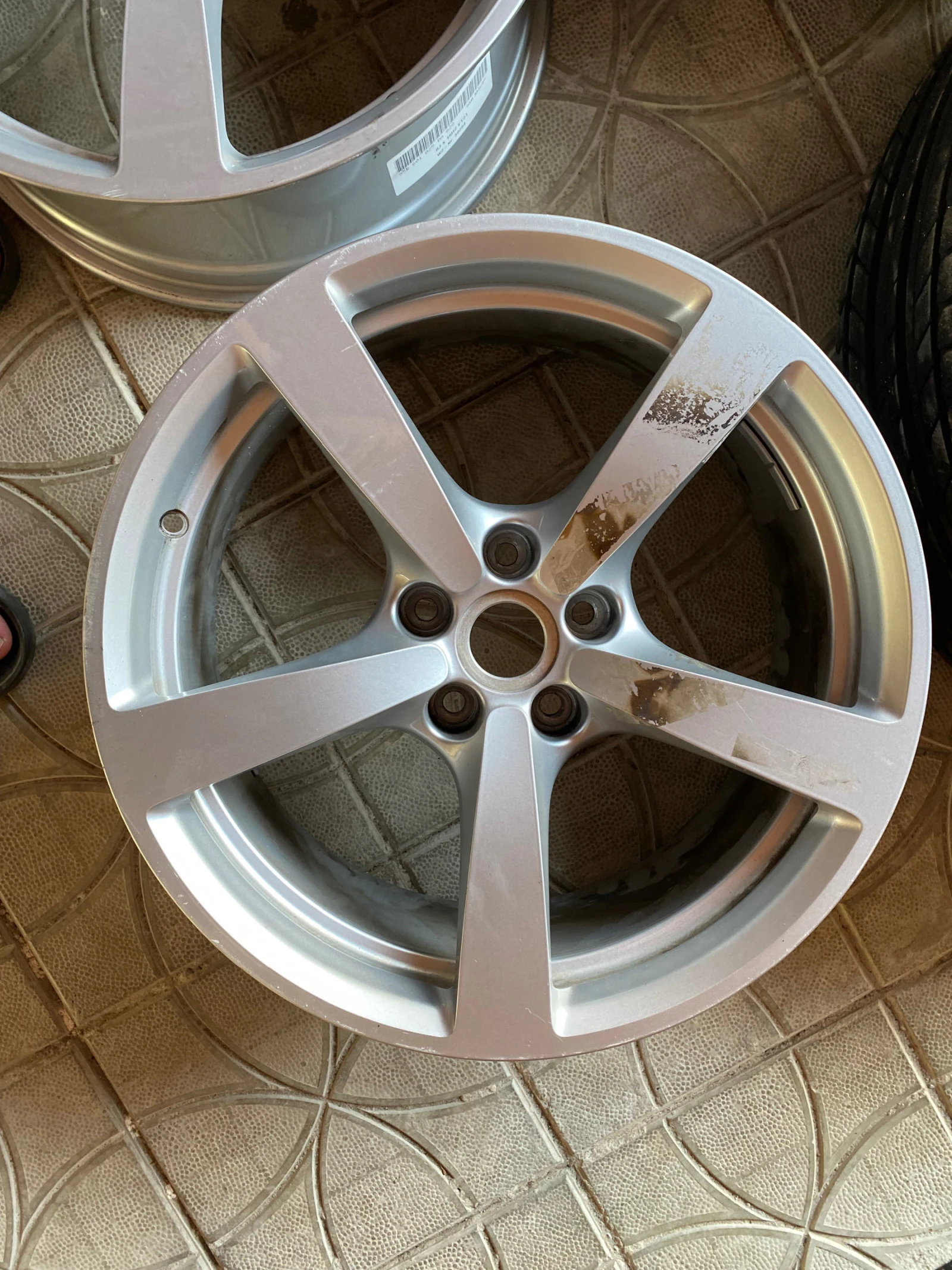    255/55R18  Porsche | Mobile.bg   6