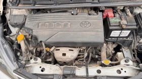 Toyota Yaris 1.3 Бензин, снимка 12