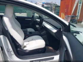 Tesla Model 3 LONG RANGE DUAL MOTOR ALL-WHEEL DRIVE, снимка 10