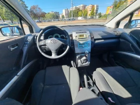 Toyota Corolla verso D4D, снимка 9