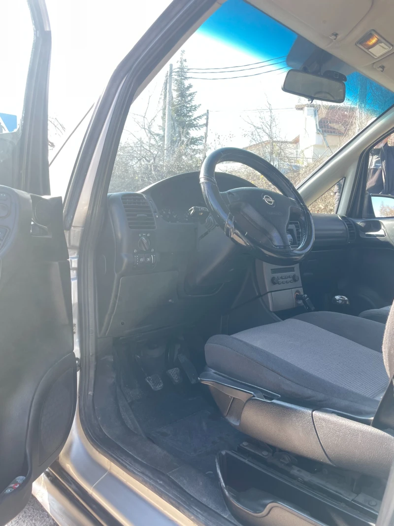 Opel Zafira, снимка 12 - Автомобили и джипове - 46646550